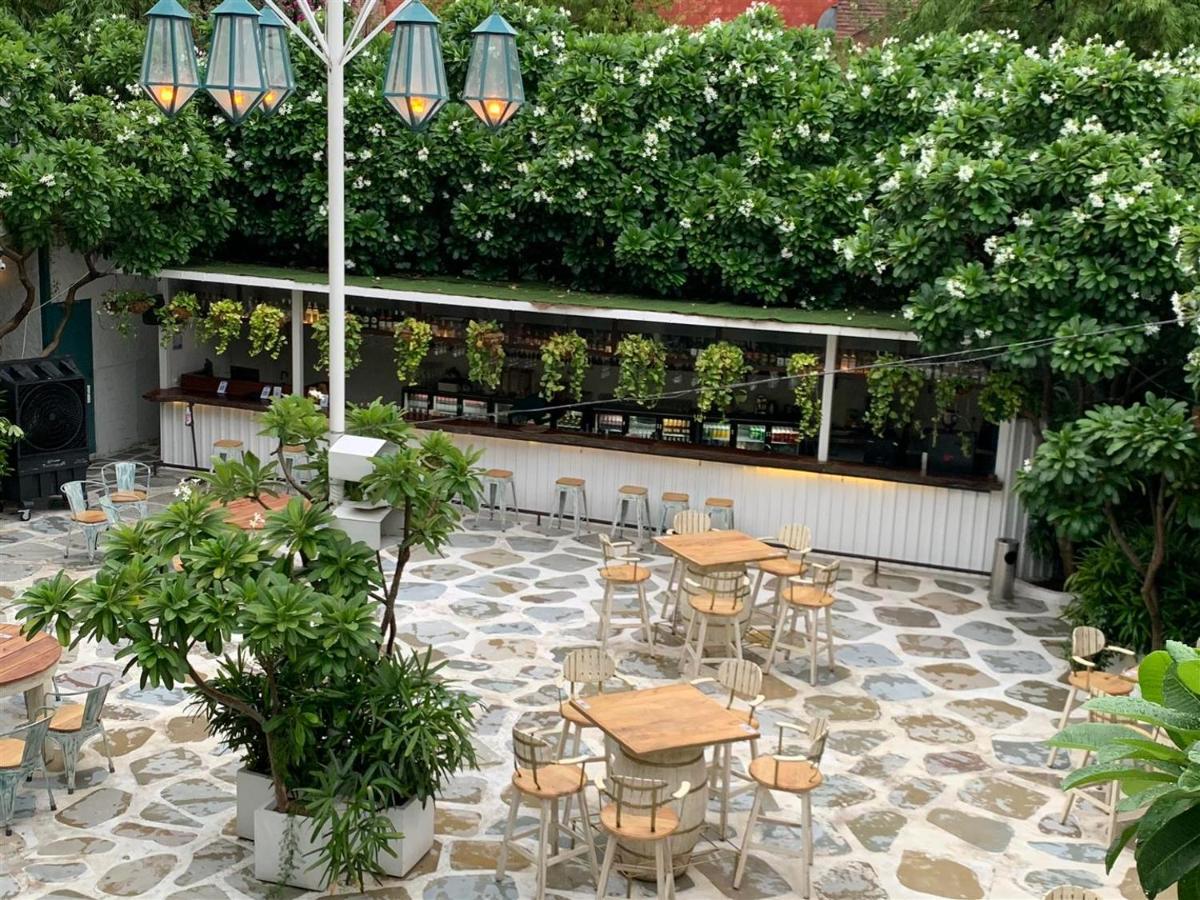 Devraj Niwas Hotel Jaipur Buitenkant foto