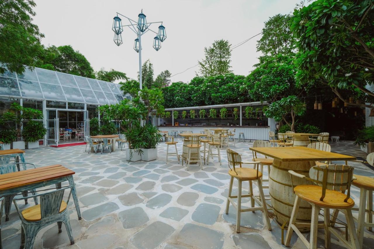 Devraj Niwas Hotel Jaipur Buitenkant foto