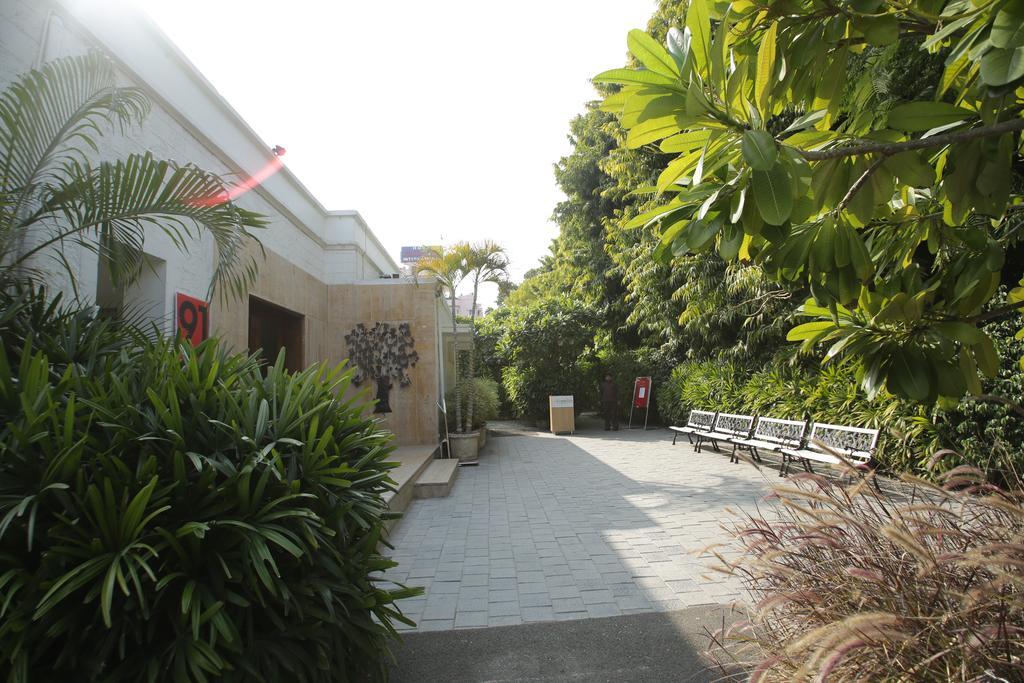 Devraj Niwas Hotel Jaipur Buitenkant foto