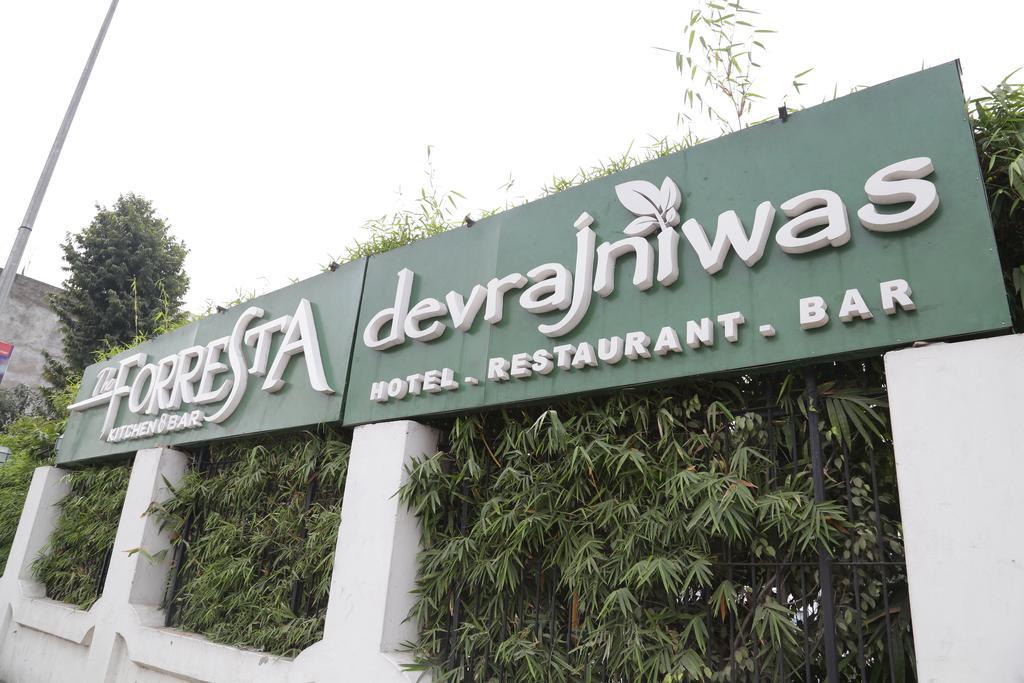 Devraj Niwas Hotel Jaipur Buitenkant foto